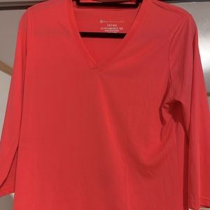 Bally quarter sleeve performance dry-wik shirt